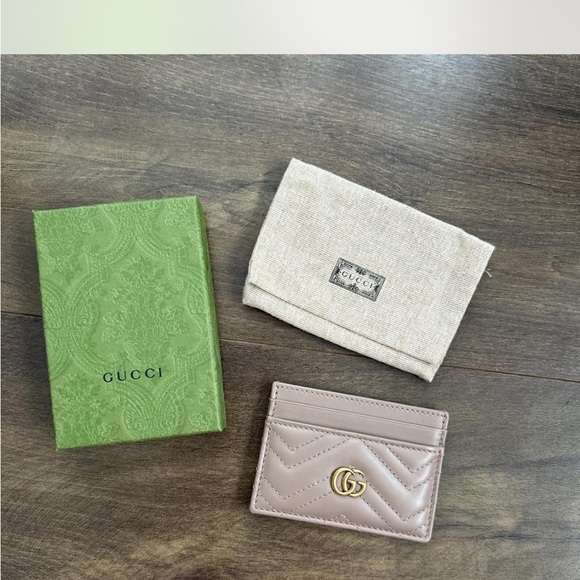 Gucci Marmont Cardholder - Picture 1 of 6